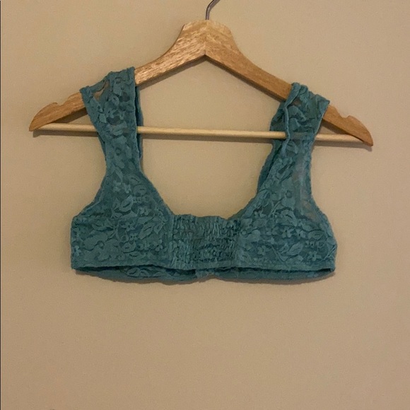 Pins & Needles Lace Top - Picture 4 of 4